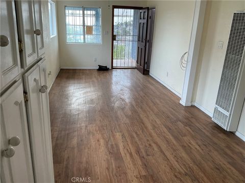 Photo of 1947 Delta, Los Angeles, CA 90026 (MLS # DW26097241)