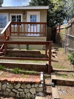 Newly refurbished. 1 bedroom 3/4 bath. Laundry hook-ups. On main road, great work from home location. Nice deck on front of unit.