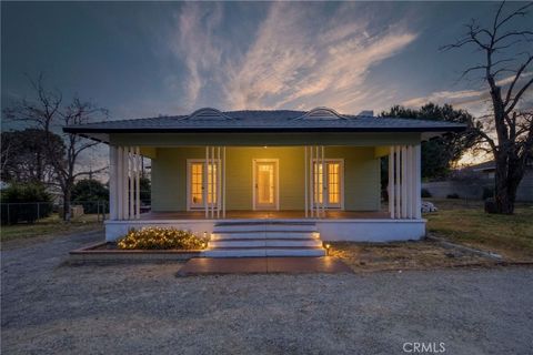 Photo of 661 N 4th St, Banning, CA 92220 (MLS # PW26061743)