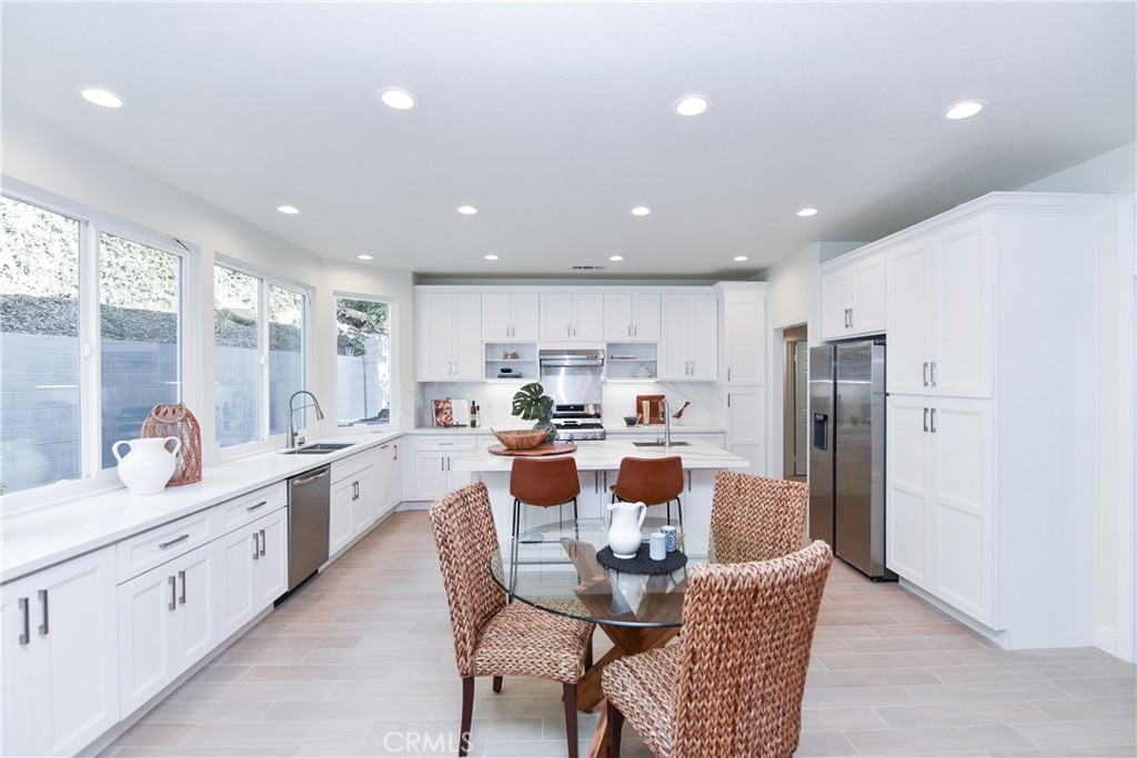 2748 Ashwood Circle