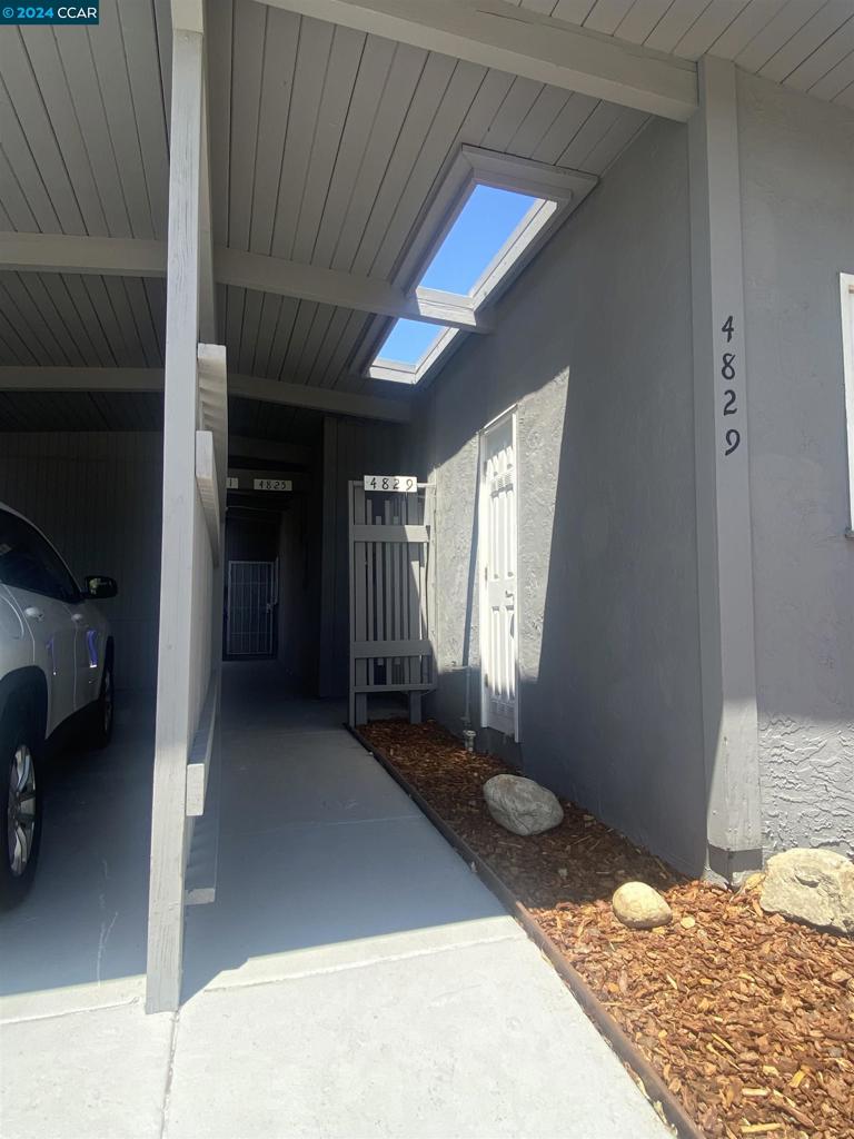 SOUTHRIOND - Residential Lease