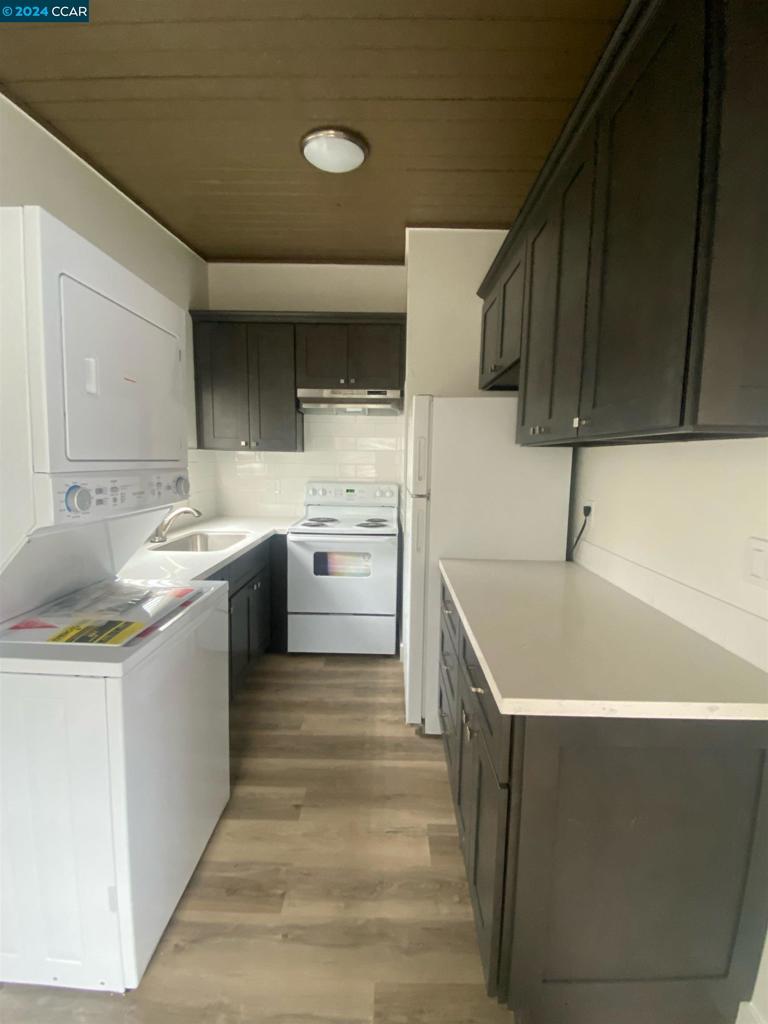 SOUTHRIOND - Residential Lease