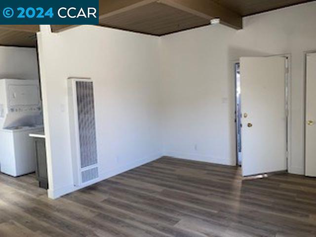 SOUTHRIOND - Residential Lease