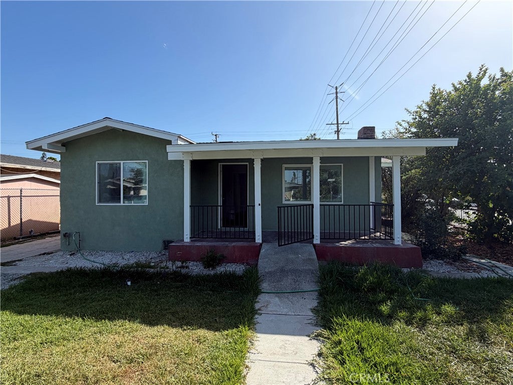 3700 E 55th
