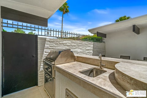 Tiny photo for 2667 E Jacaranda Road, Palm Springs, CA 92264 (MLS # 26105033PS)