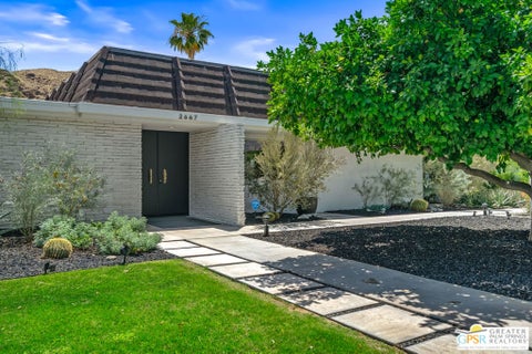 Tiny photo for 2667 E Jacaranda Road, Palm Springs, CA 92264 (MLS # 26105033PS)