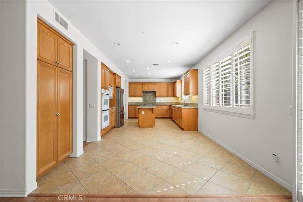 Emerald Point (469) - Residential Lease
