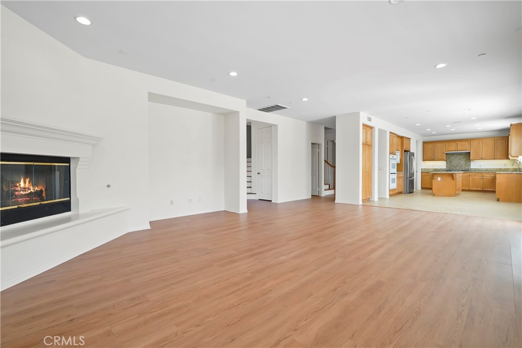 Emerald Point (469) - Residential Lease