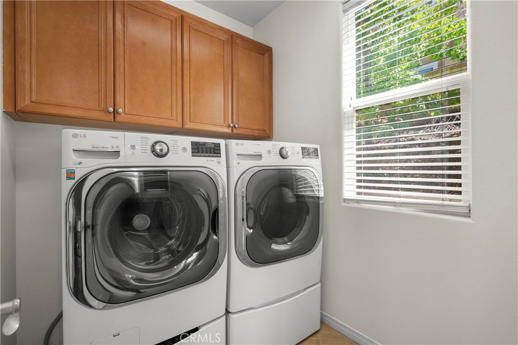 Emerald Point (469) - Residential Lease