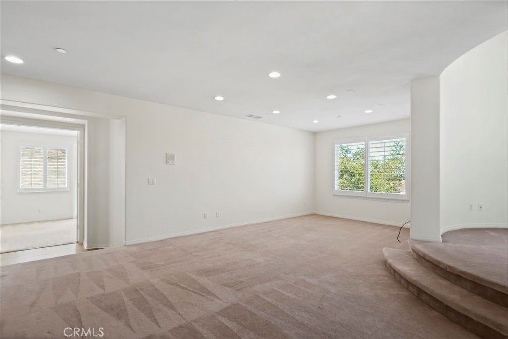 Emerald Point (469) - Residential Lease