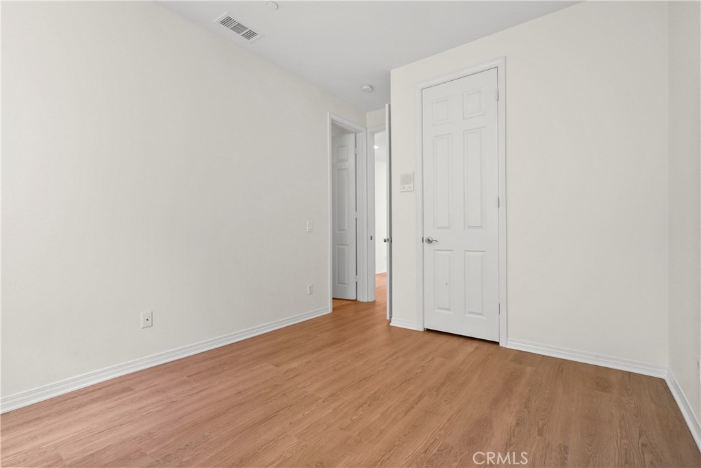 Emerald Point (469) - Residential Lease