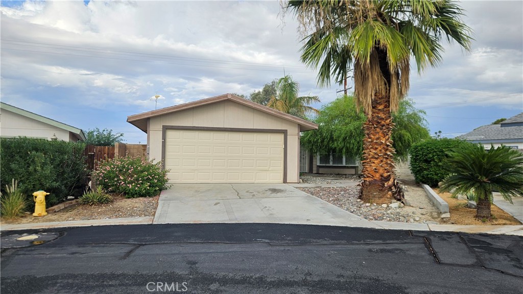 Dillion Estates (60045) - Manufactured In Park