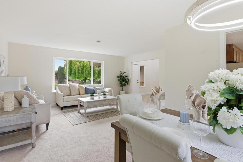 15675 La Sierra Court