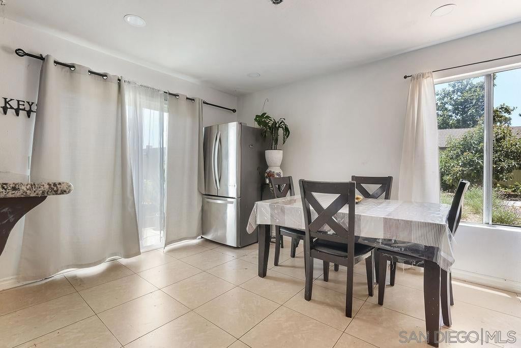 8166 Paradise Valley Ct.