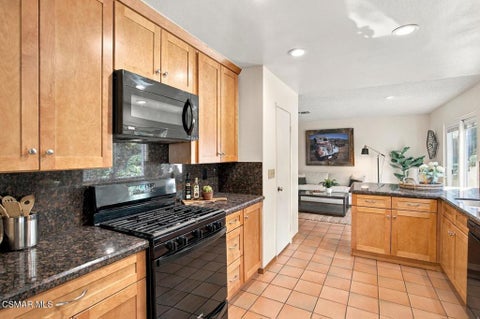 Tiny photo for 812 Chaparral Court, Thousand Oaks, CA 91320 (MLS # 226005098)