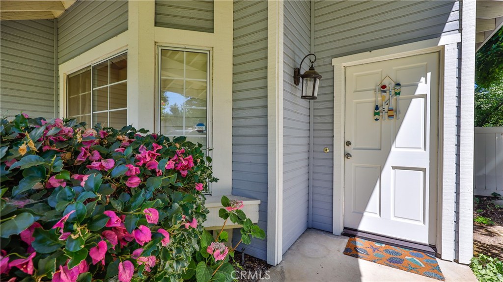 329 Van Ness Lane