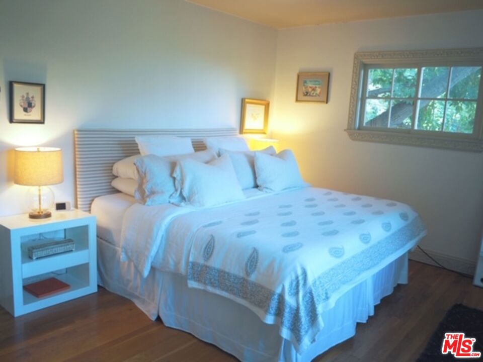 PRIME STUDIO CITY SOUTH - Residential Lease