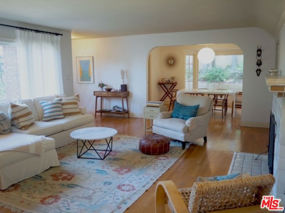 PRIME STUDIO CITY SOUTH - Residential Lease