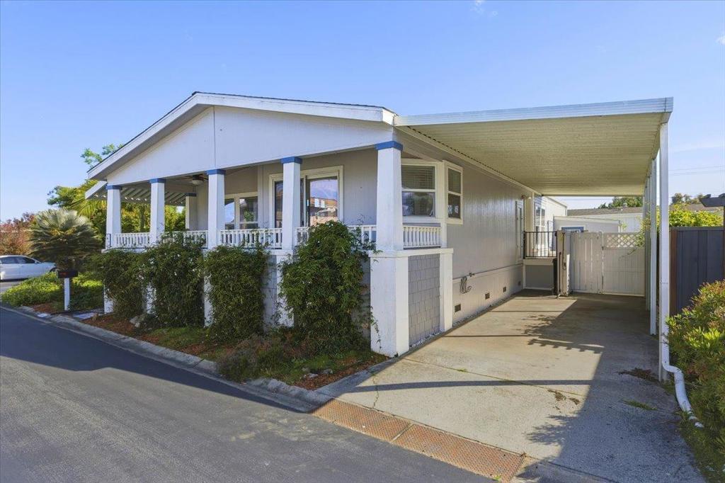 2435 Felt Street 101