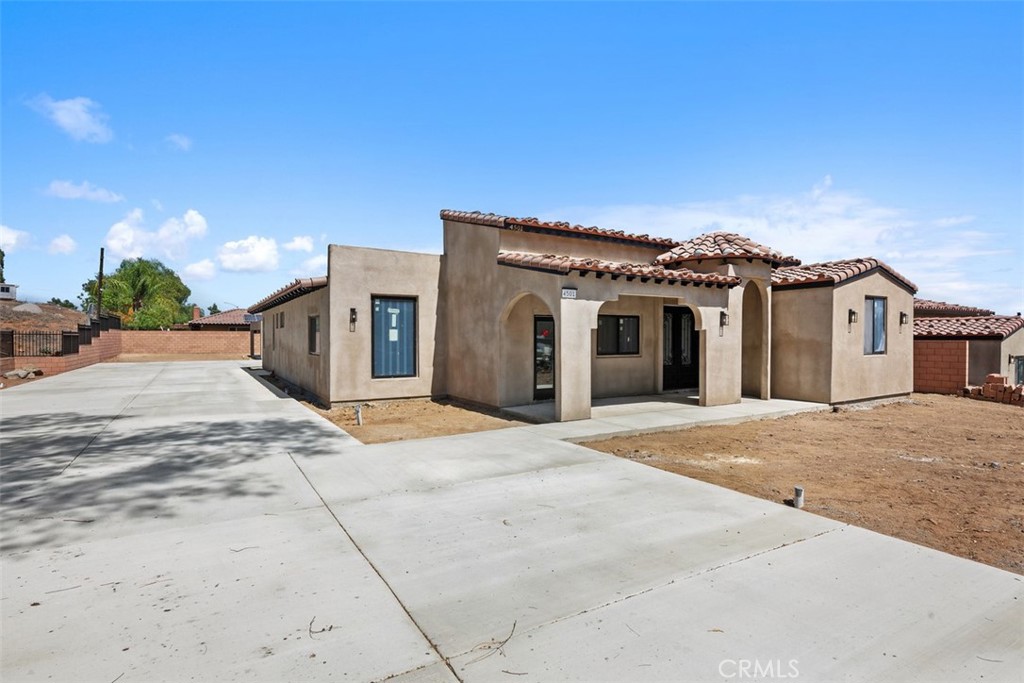 4501 Gilchrist Drive