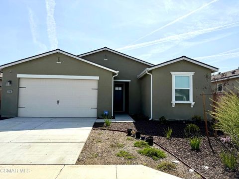 Photo of 7201 Capitol Reef Drive, Bakersfield, CA 93313 (MLS # 226001238)