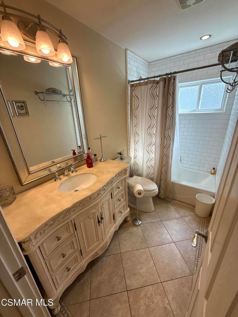 3048 Mineral Wells Court