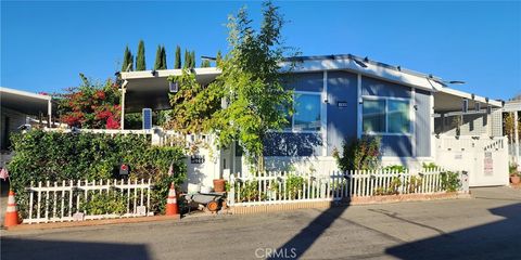 Photo of 21001 Plummer Street #99, Chatsworth, CA 91311 (MLS # SR25269047)