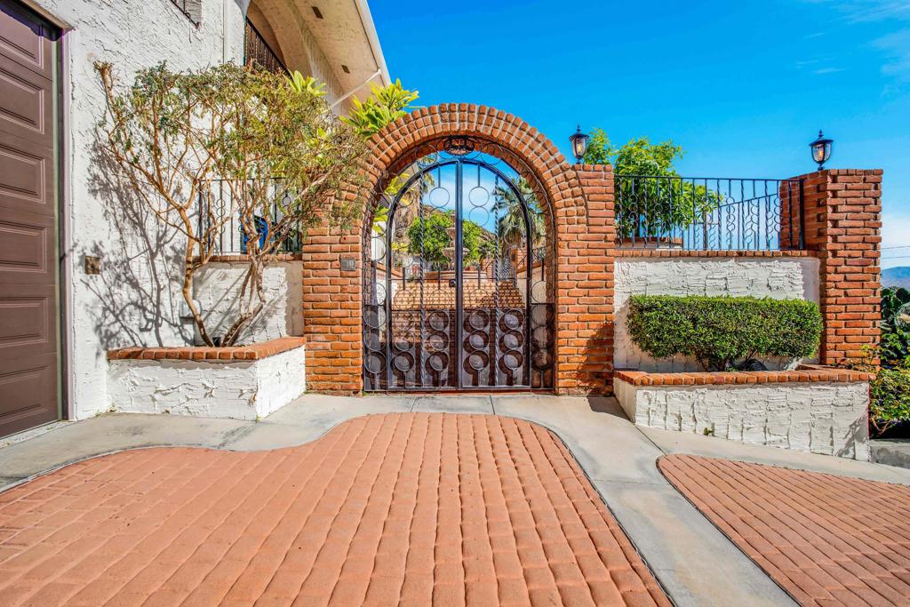 1777 Ridge Road