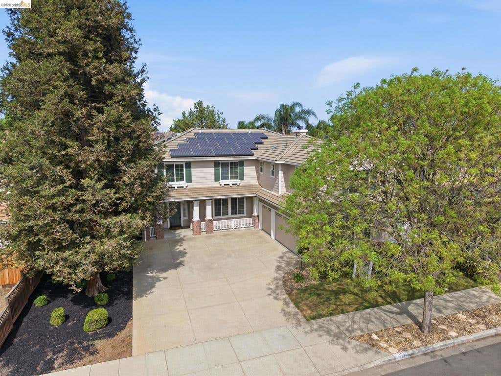Photo of 1453 EMPRESS LANE Ln, Brentwood, CA 94513 (MLS # 41125957)