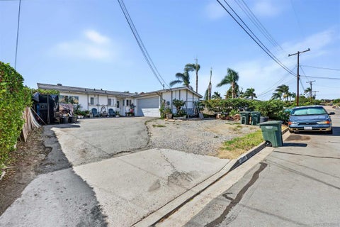 Photo of San Marcos, CA 92078 (MLS # 260025179SD)