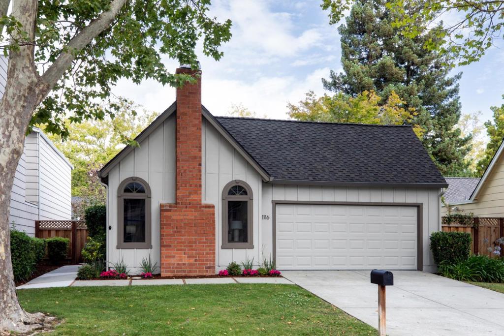 1116 Doyle Place