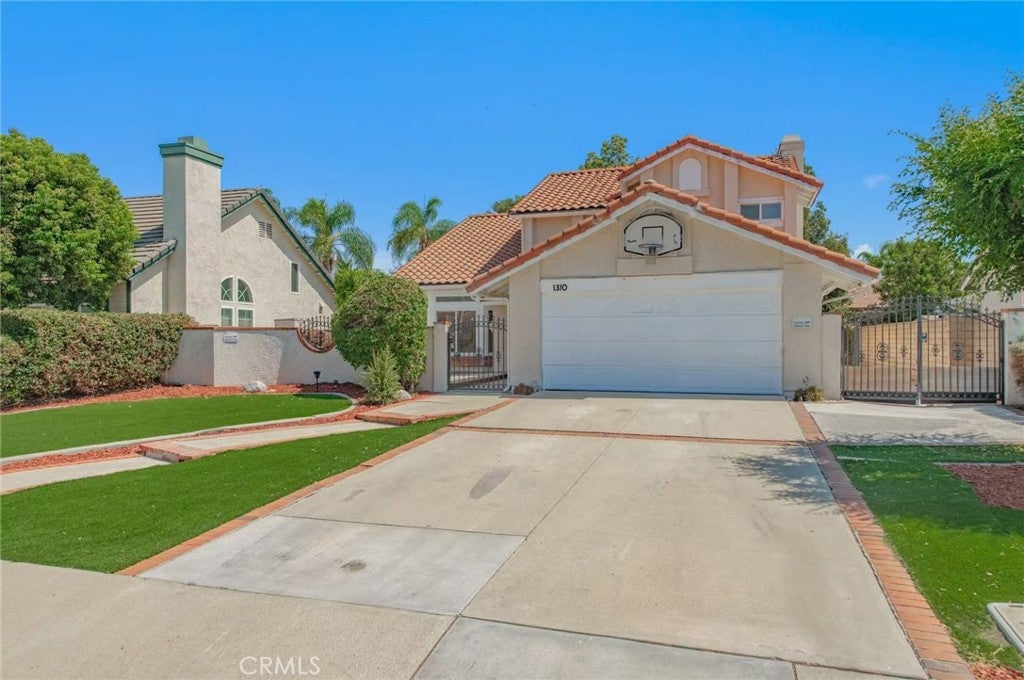 1310 Heidelberg Avenue