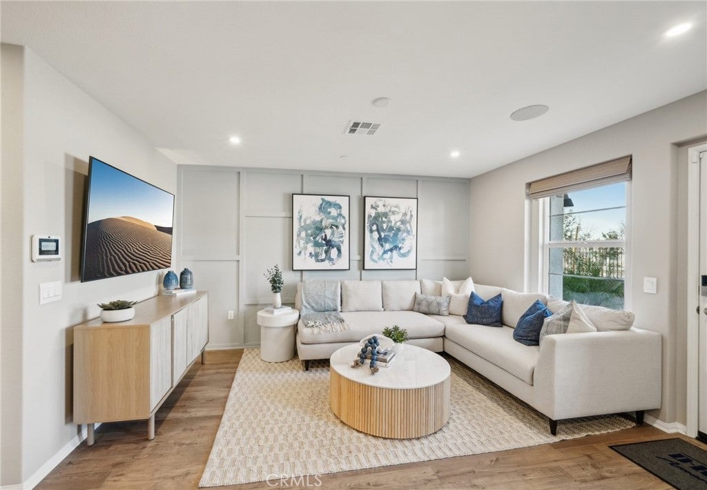 16135 Lumia Way