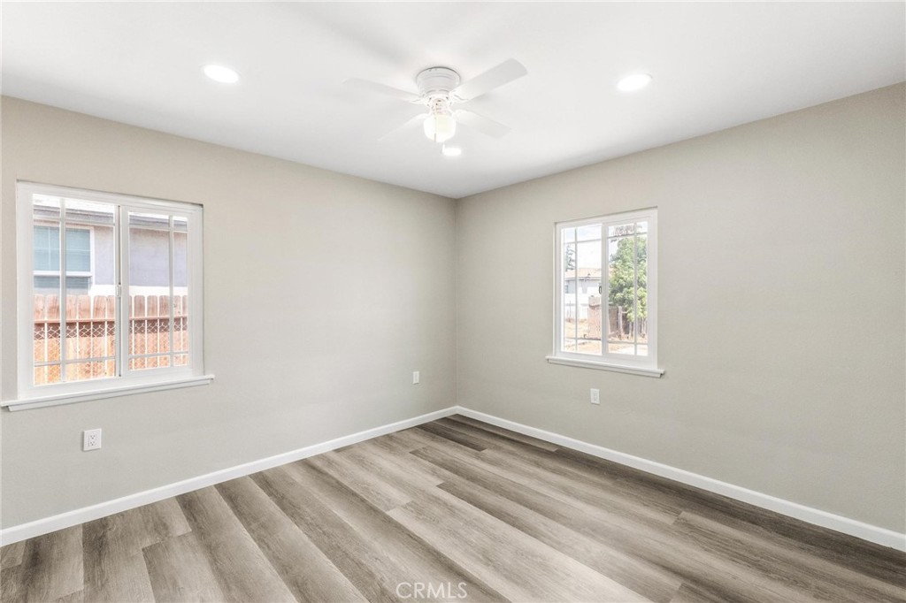 9831 Oleander Avenue