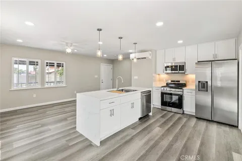 9831 Oleander Avenue, Fontana, CA 92335 - MLS#: OC26006955