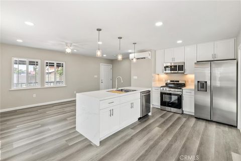 9831 Oleander Avenue Fontana CA 92335