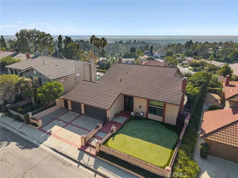 16126 Lomacitas Ln, Whittier, CA 90603 - MLS#: PW25257393