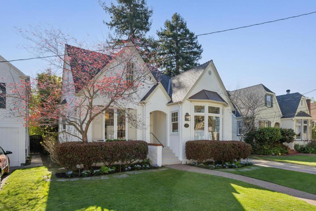 743 Winchester Drive