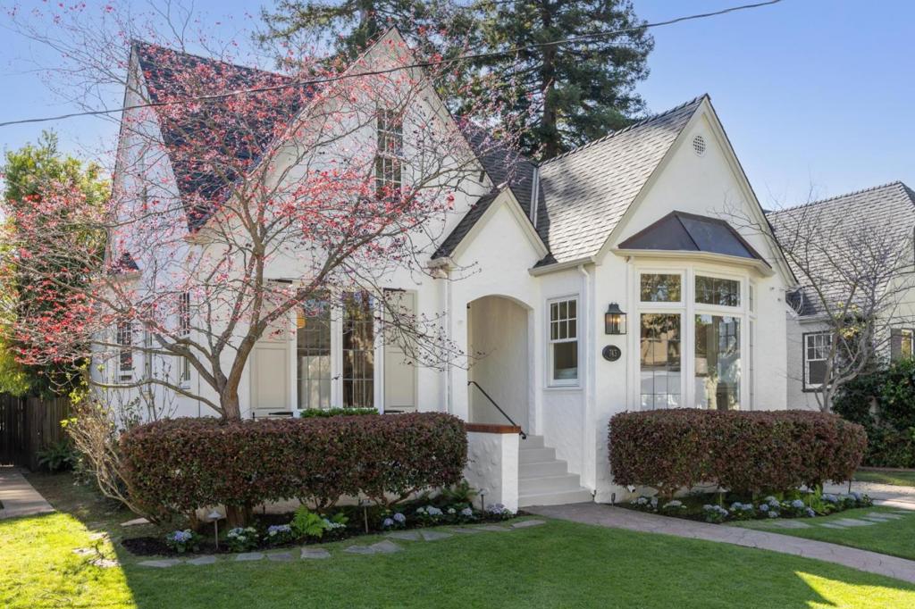 743 Winchester Drive