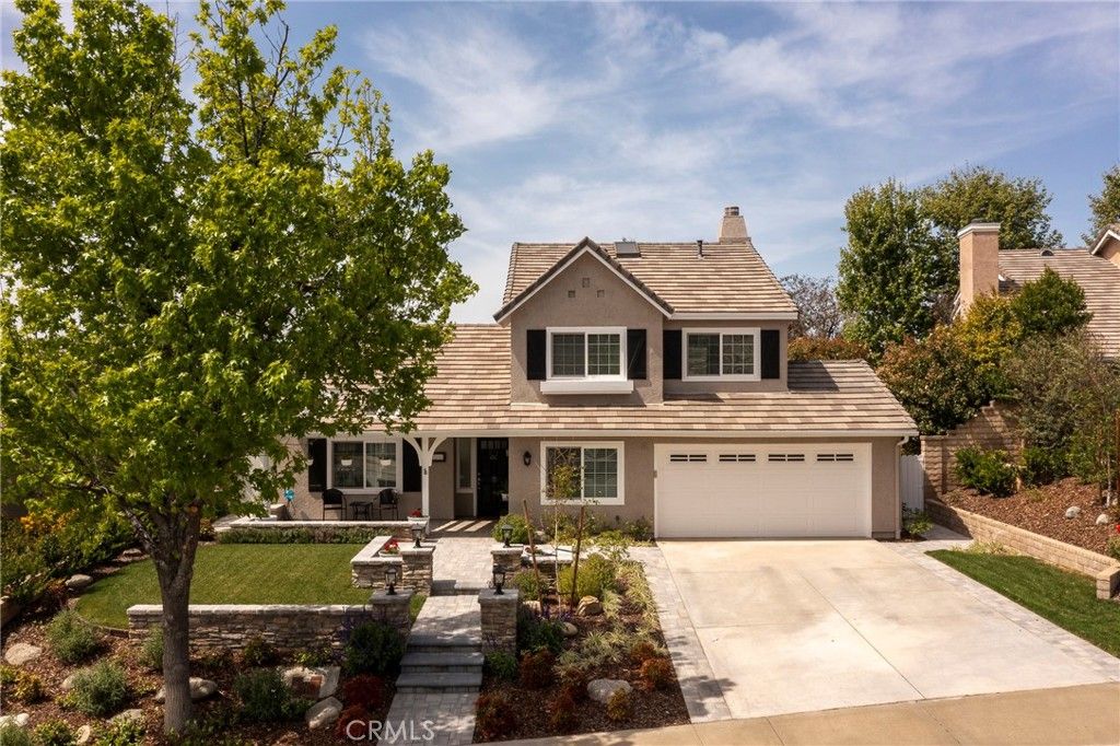 Photo of 27015 Littlefield Dr, Valencia, CA 91354 (MLS # SR26072218)