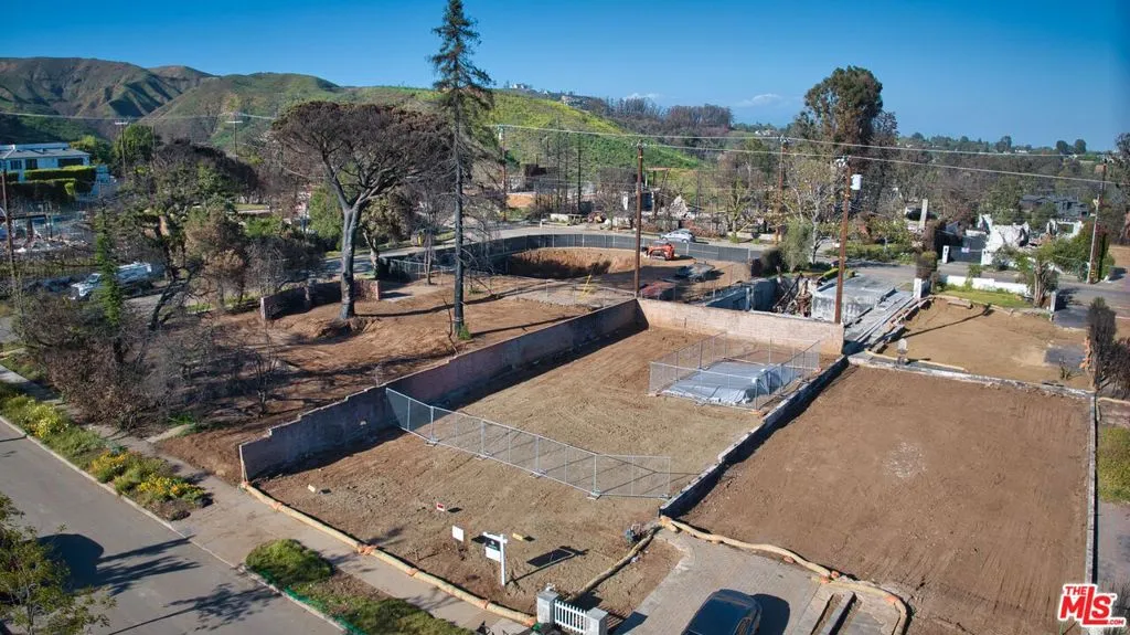 Pacific Palisades, California 90272, United States, ,Land,Active,85458