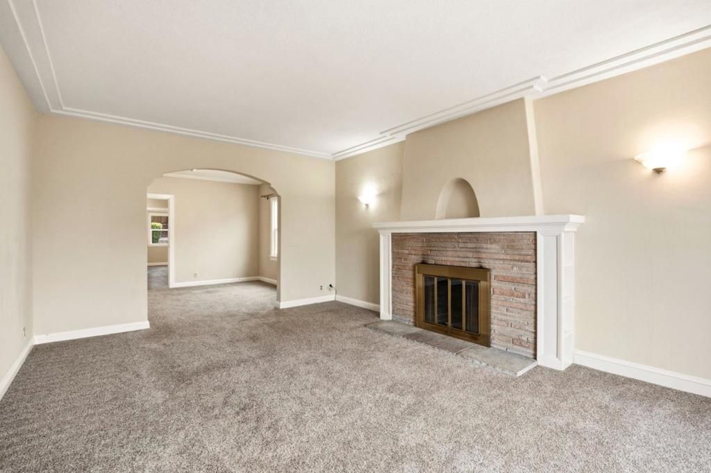 Photo of 517 Magnolia Avenue, South San Francisco, CA 94080 (MLS # ML82045639)
