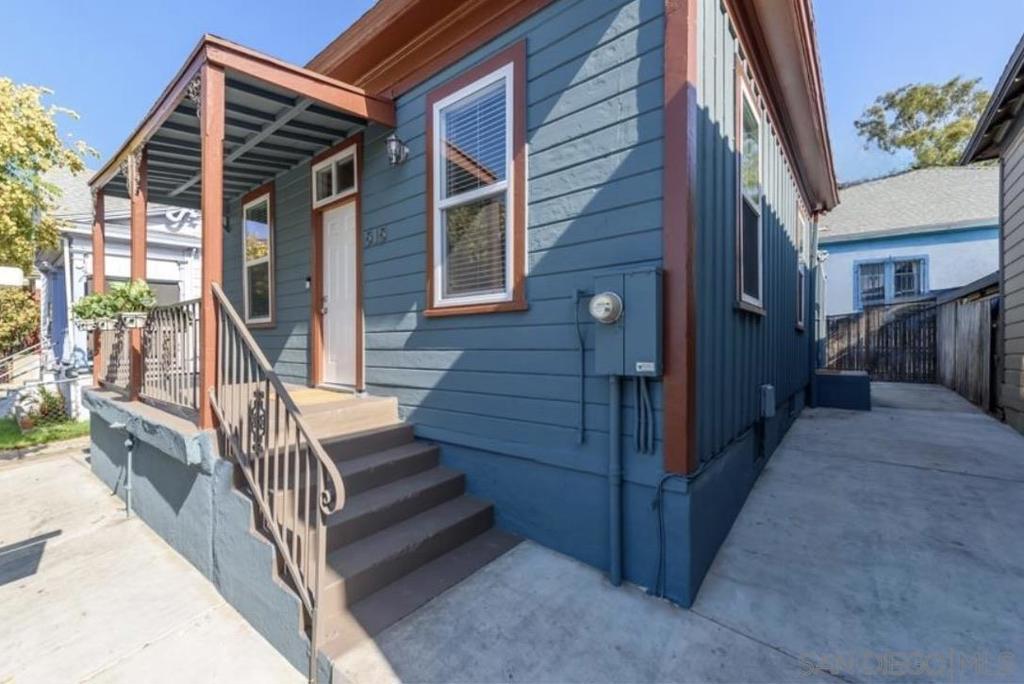 Legally permitted and profitable Airbnb in prime downtown location! This charming 3BR/1BA SFR features dual zoning (residential/commercial) offering great potential as a home, office, or investment property. Fully remodeled kitchen w/ new cabinets, appliances, and lighting. New roof, fresh interior/exterior paint, laminate/tile floors, spacious laundry room. West-facing views of the downtown skyline! Private gated front yard w/ driveway parking, inviting porch, and a rear patio perfect for relaxing or entertaining. Rapidly growing area – a must see!