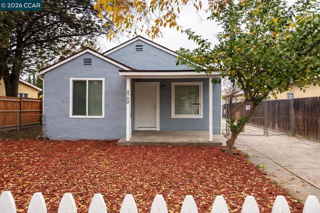 Photo of 3743 23rd Ave Ave, Sacramento, CA 95820 (MLS # 41128089)