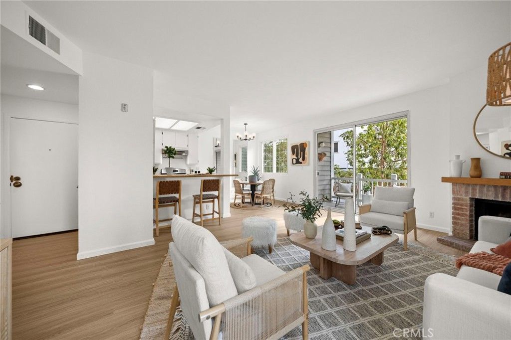 Photo of 8505 Gulana Avenue #5106, Playa Del Rey, CA 90293 (MLS # SR26026969)