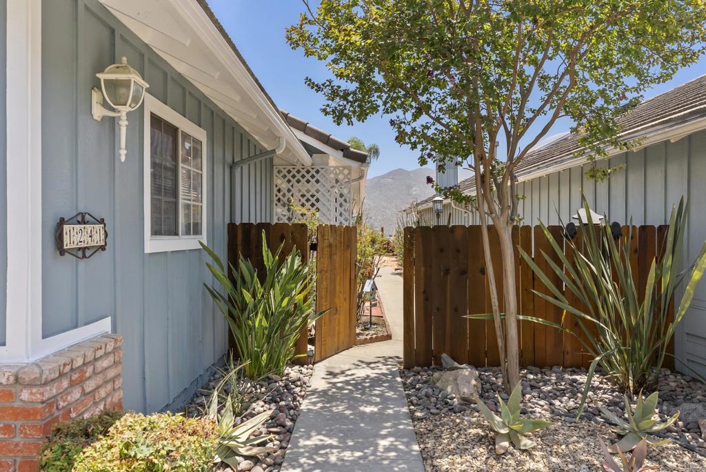 1241 Pearlbush Court