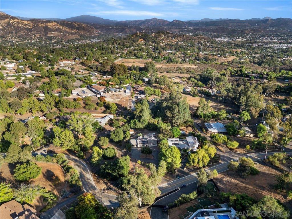 Lakeside - Residential