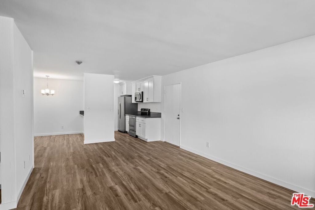 4900 Overland Avenue 157