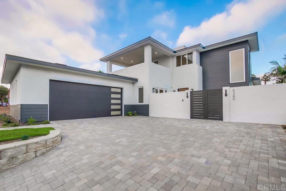 5380 Los Robles Drive