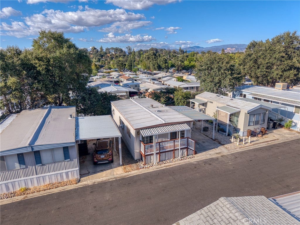 1025 Martin Street 47
